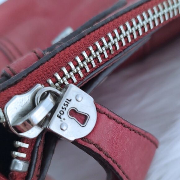 Fossil Y2K vintage shoulder bag keyhole EUC - Picture 6 of 9